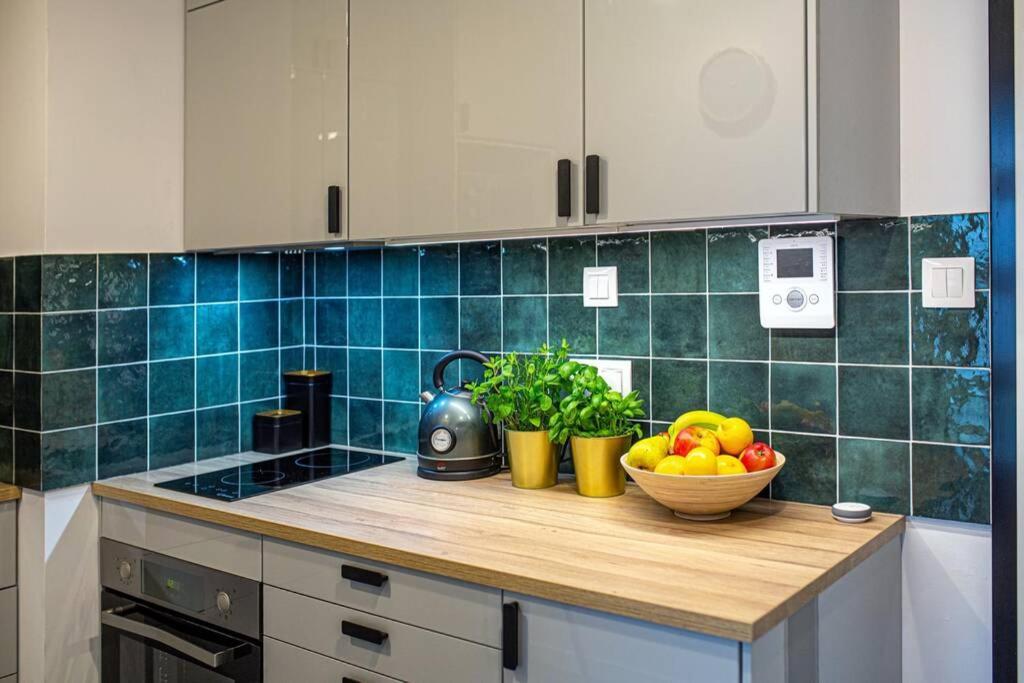 Apartament With Garden Bezplatny Parking !!! Cracóvia Exterior foto