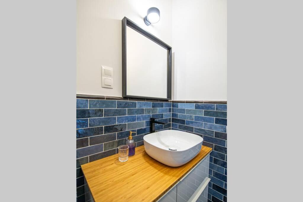 Apartament With Garden Bezplatny Parking !!! Cracóvia Exterior foto