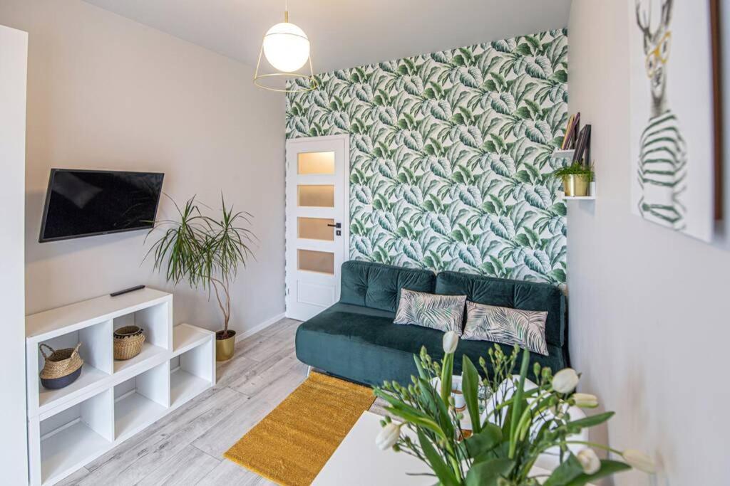 Apartament With Garden Bezplatny Parking !!! Cracóvia Exterior foto